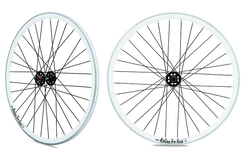 Roues fixies blanche